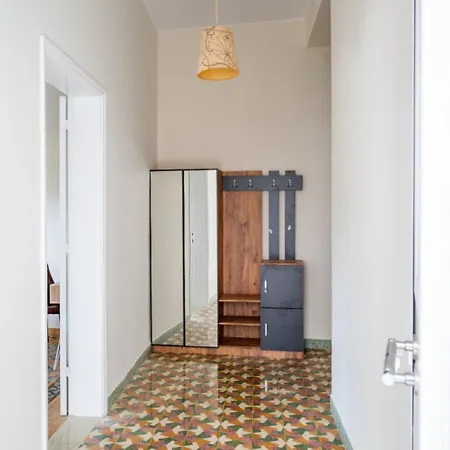 Artemisia Apartamento Cos